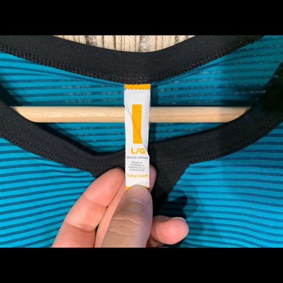 Lucy Workout Top - Picture 3 of 5